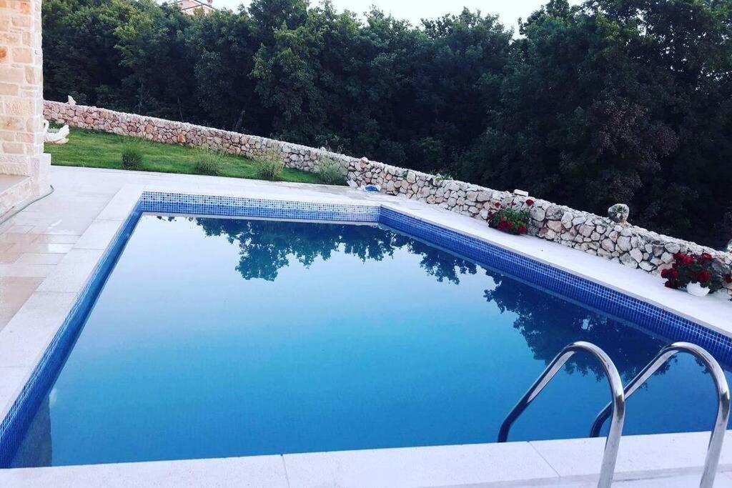 Stone House Iva Villa Кралевица Екстериор снимка
