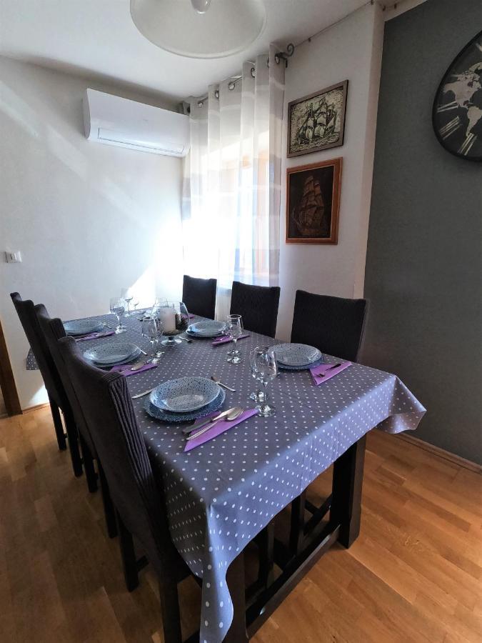 Stone House Iva Villa Кралевица Екстериор снимка