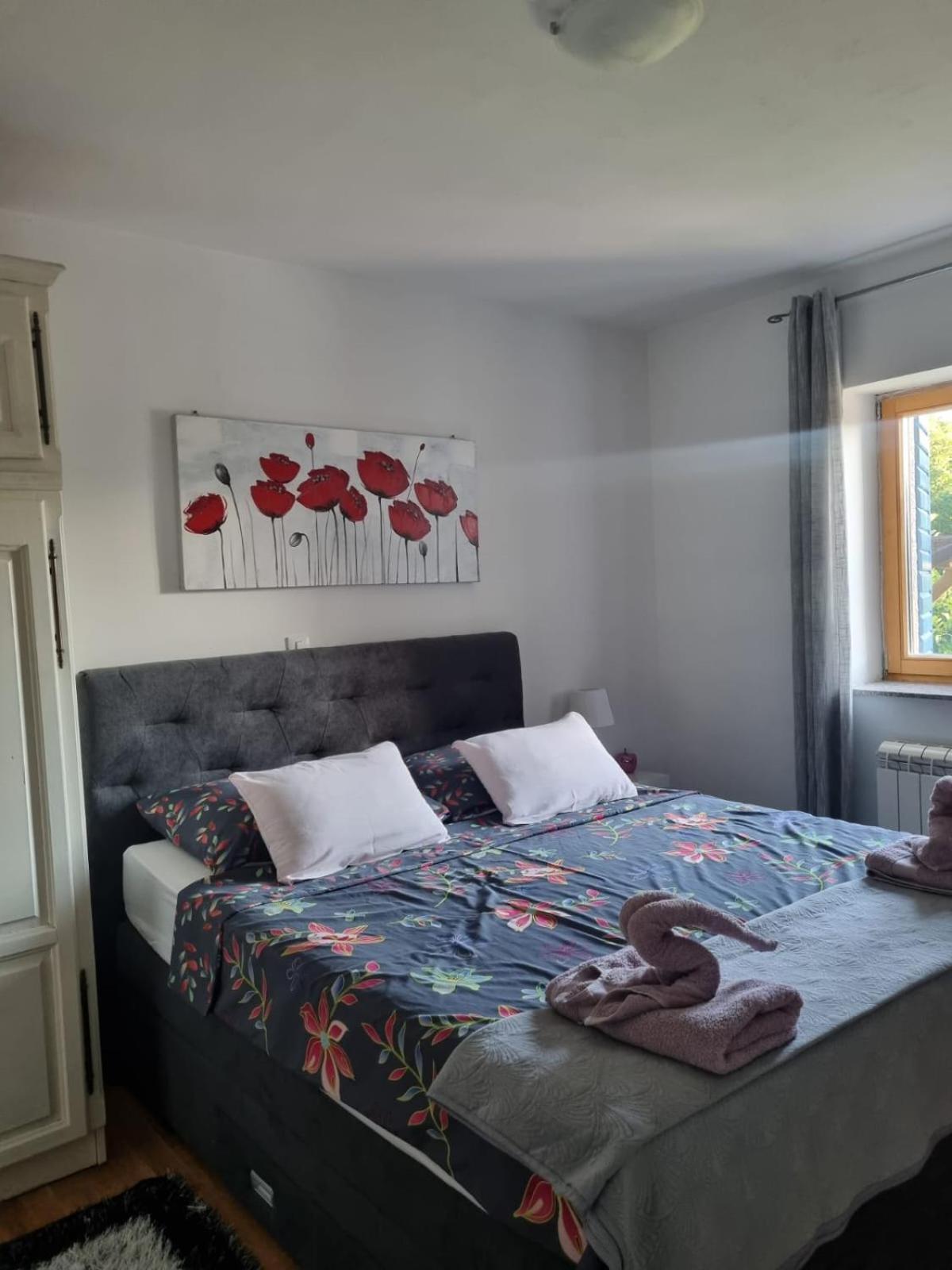 Stone House Iva Villa Кралевица Екстериор снимка